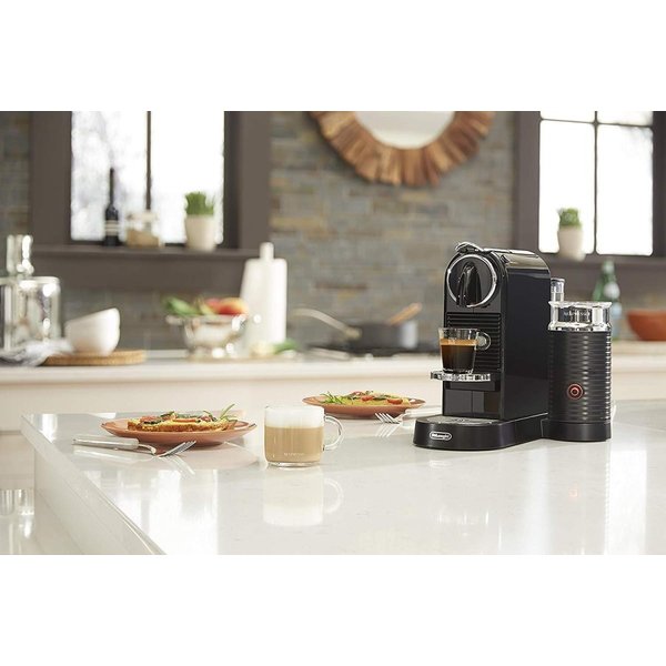 デロンギ エスプレッソマシン De'Longhi EN267BAE ネスプレッソミルク泡立て器
