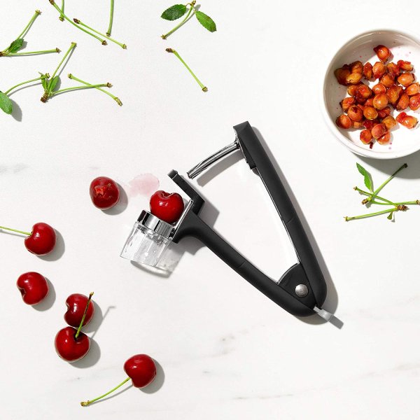 オクソー グッドグリップ オリーブ&チェリーピッター OXO ブラック 種取り器