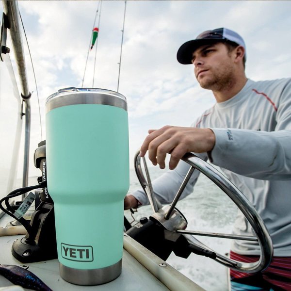 イエティ ランブラー 887ml タンブラー ステンレススチール YETI 真空断熱 魔法瓶