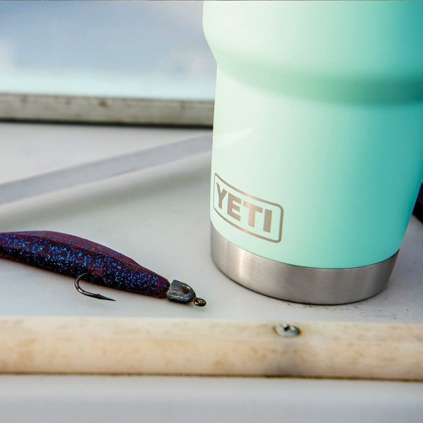 イエティ ランブラー 887ml タンブラー ステンレススチール YETI 真空断熱 魔法瓶