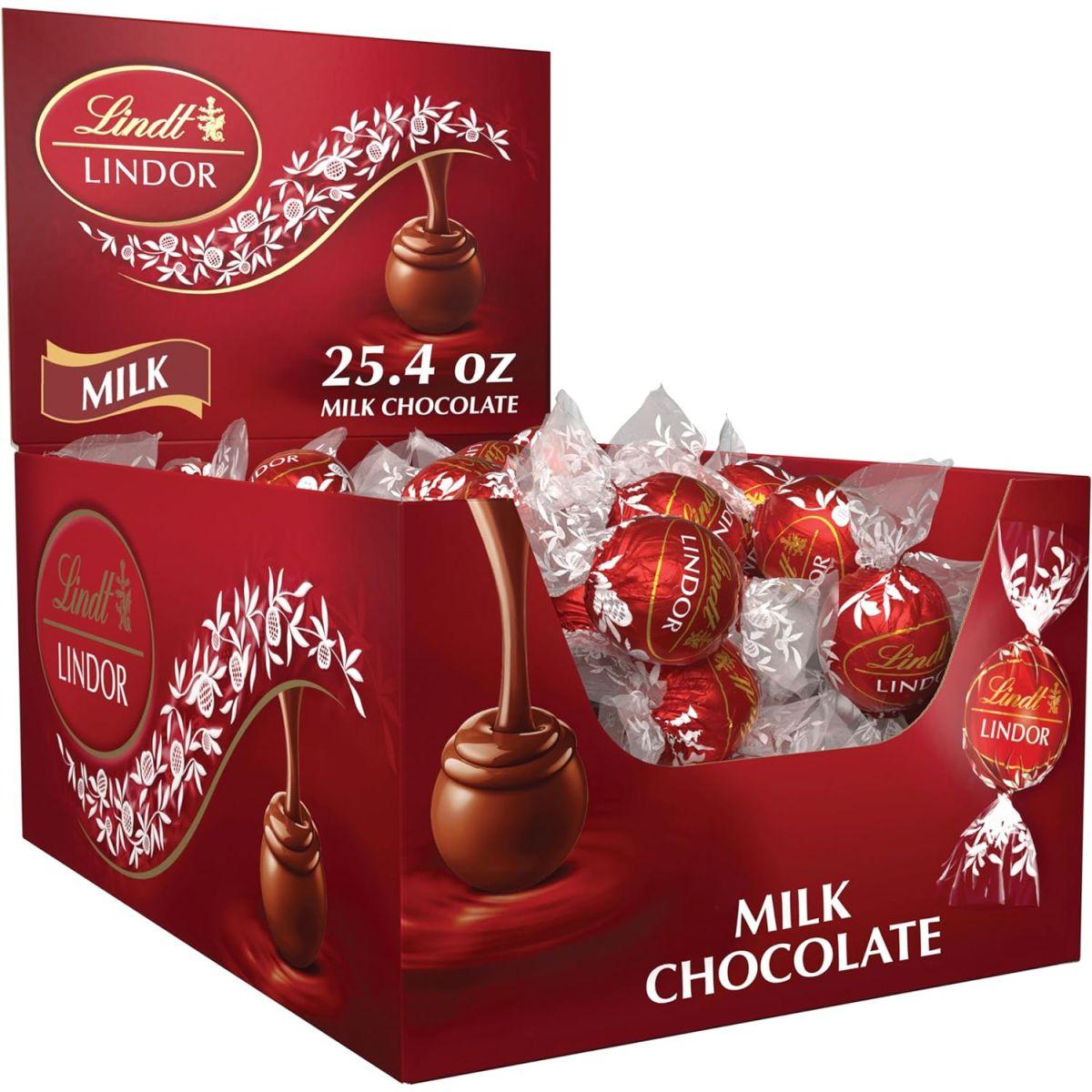 Lindt LINDOR Milk Chocolate 60 リンツ リンドール リンツ リンドール ミルクチョコレート 60個 [並行輸入品]