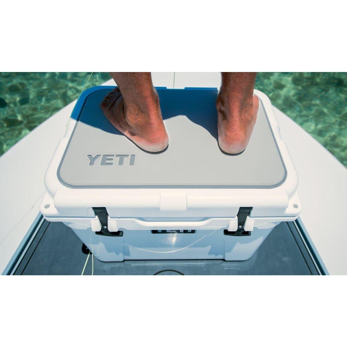 YETI (イエティ) Tundra SeaDek スリップ防止 マット (Cool Gray, 75)