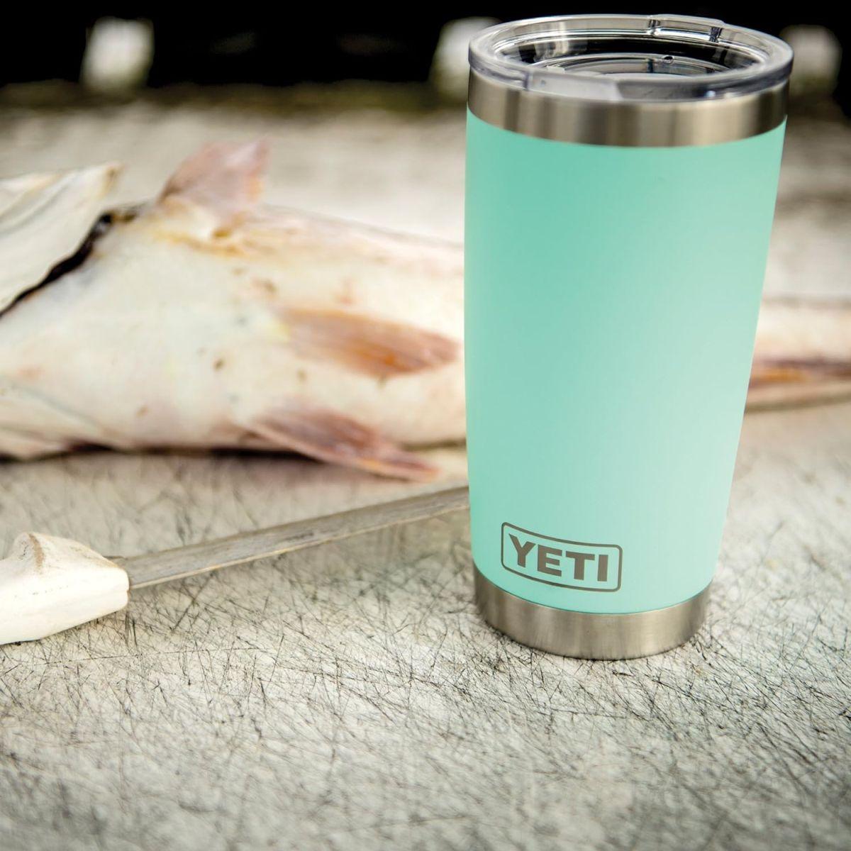 (Seafoam) - YETI Rambler Stainless Steel Vacuum Insulated Tumbler with Lid