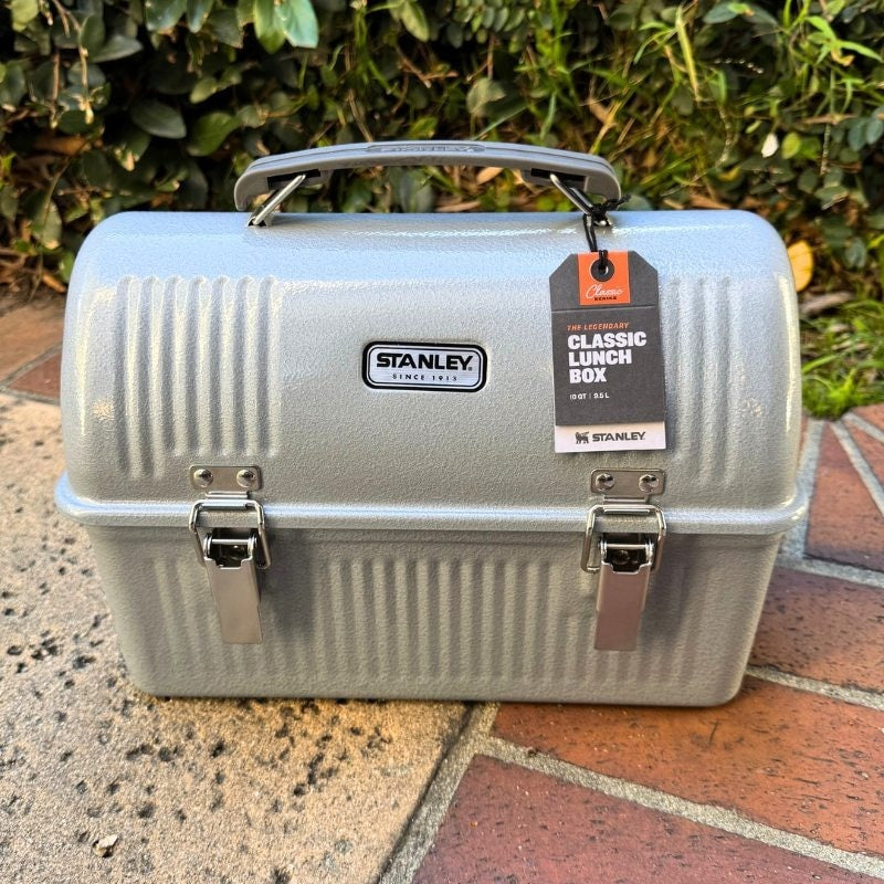 Stanley スタンレー クラシック ランチボックス 10クォート 9.46L お弁当箱 大型ランチボックス カラー:ハンマートーンシルバー スタンレーランチBOX Hammertone Silver