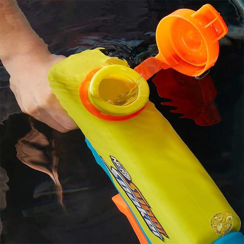ナーフ Nerf スーパーソーカー ウェーブスプレー ウォーターブラスター ワイルドウェーブソーク ノズルが動いて波状の流れをつくる 屋外ゲーム 水遊びおもちゃ