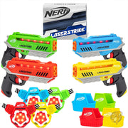 ナーフ Nerf レーザーストライク 4人用 レーザータグゲームパック 91m 範囲ブラスター4個 ターゲットベスト4個 ホルスター4個付き 屋内外で遊べるアーケードゲーム