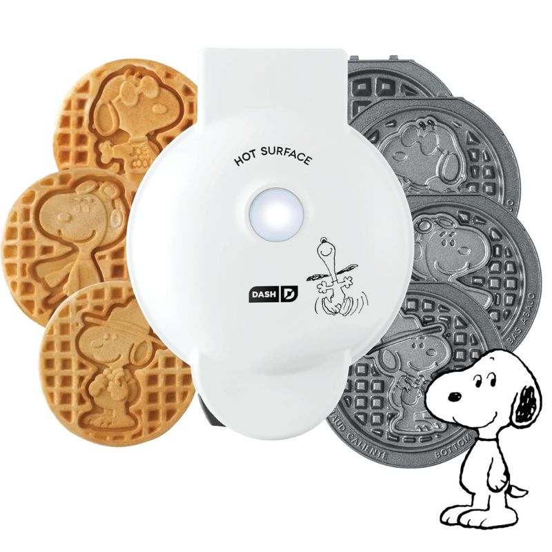 スヌーピー ワッフルメーカー Peanuts x Dash(ピーナッツ x ダッシュ) ミニメーカー 4枚プレート付き スヌーピーのワッフルが作れる!SNOOPY